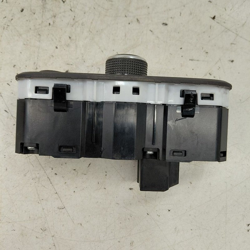 Chevy Trax Headlight Switch Head Light Lamp  2022 2021