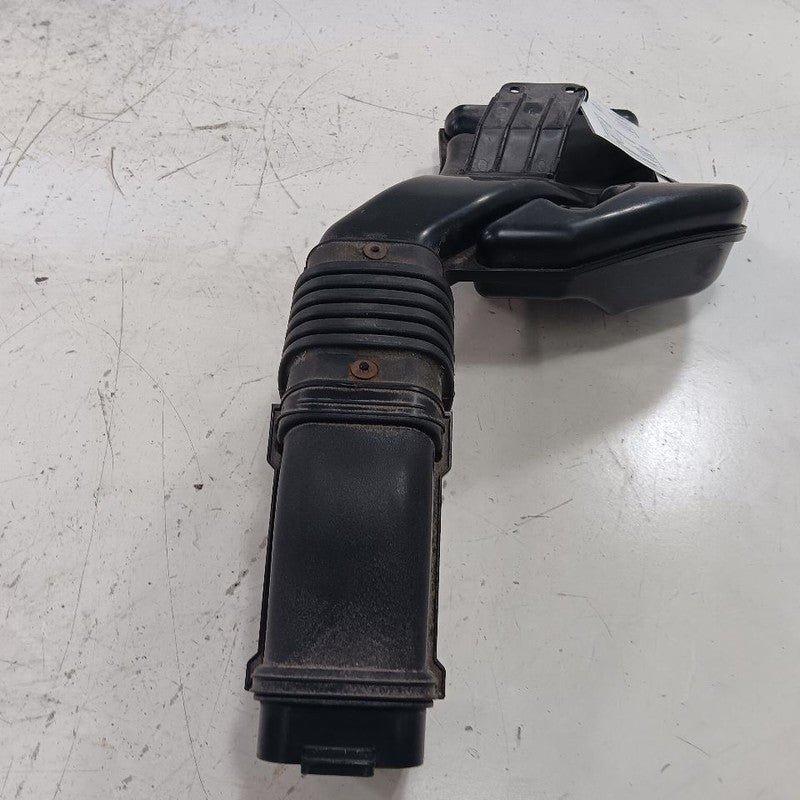 Outlander Sport 2.0 Air Cleaner Tube Intake Dam 2022 2023 2024 OEM