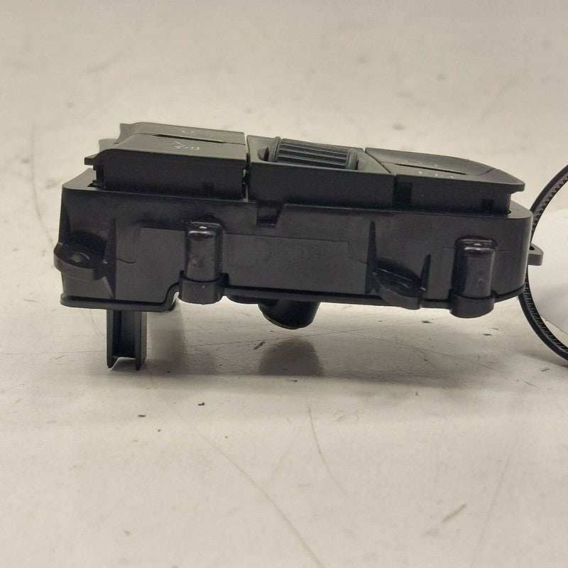 Alfa Romeo Stelvio Steering Wheel Control Switch  2018 2019 2020 2021