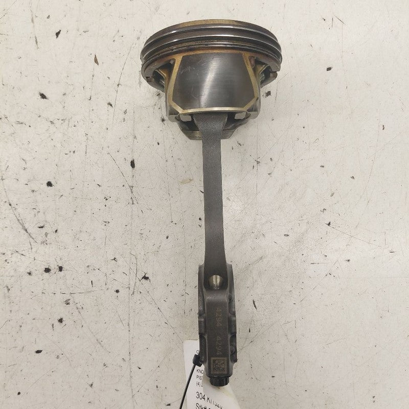 Kia Sportage Single Piston With Connecting Rod   2.4 2020 2021 2022