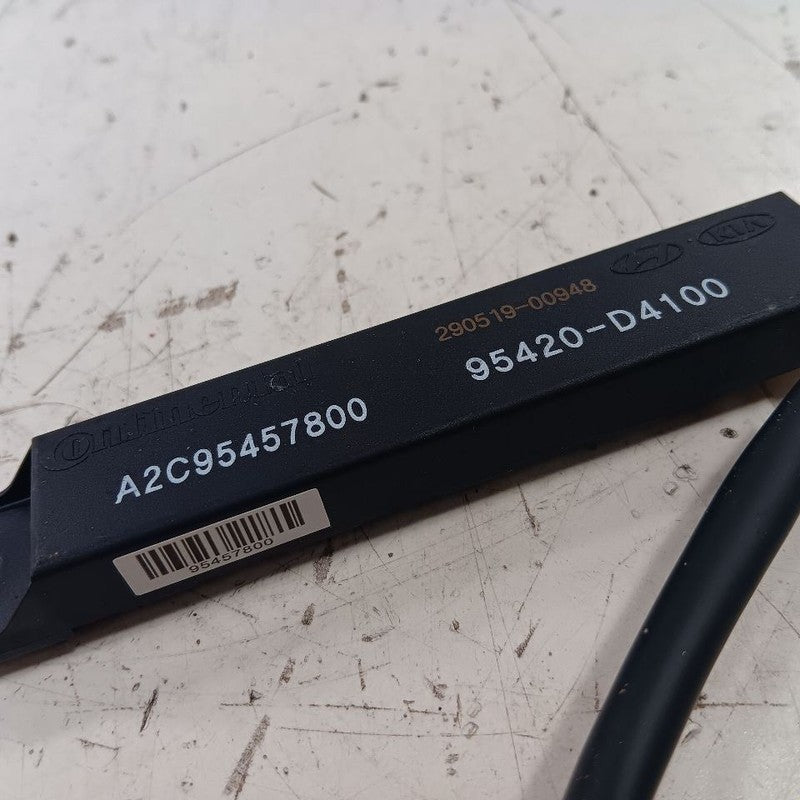 Kia Optima Keyless Entry Antenna Module {95420-D4100} 2020 2019 2018 2017