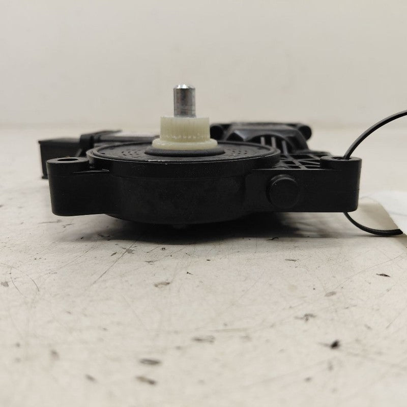 Passenger Right Rear Power Window Motor Fits 16-20 Cadillac CT6