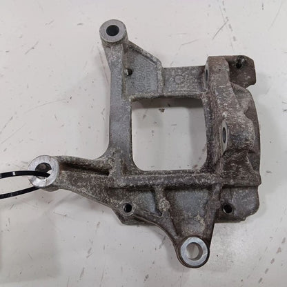 Subaru Legacy Outback 2.5 Aluminum Bracket 2015 2016 2017 OEM