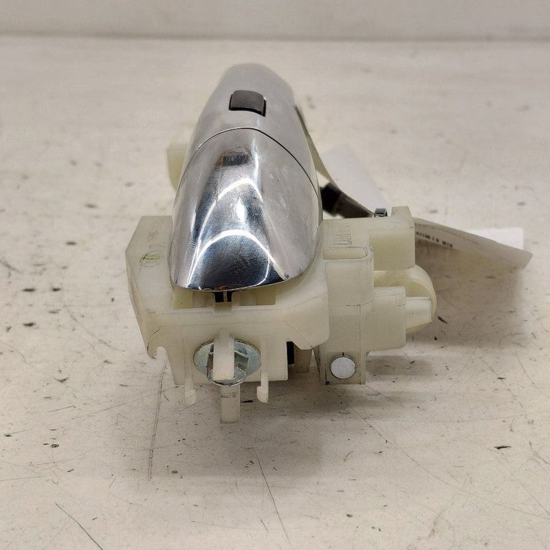Passenger Right Front Door Handle Exterior  Chrome Door 16-20 Kia Sore