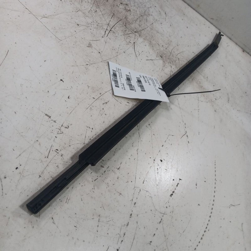 Toyota Corolla Door Glass Window Weather Strip Trim Front Left Driver  2019 2020