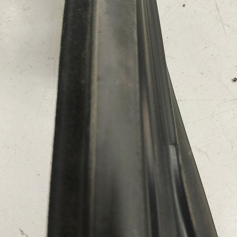 Passenger Right Rear Door Vent Glass Window Fits 16-19 Chevy Volt OEM