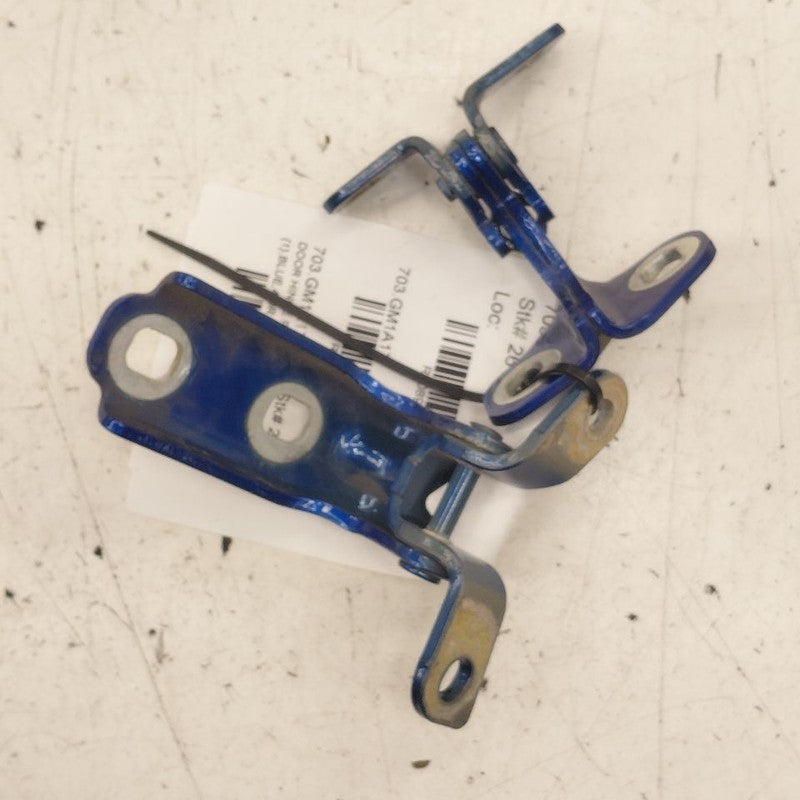 Chevy Volt Door Hinge Set Right Rear Passenger  2016 2017 2018 2019