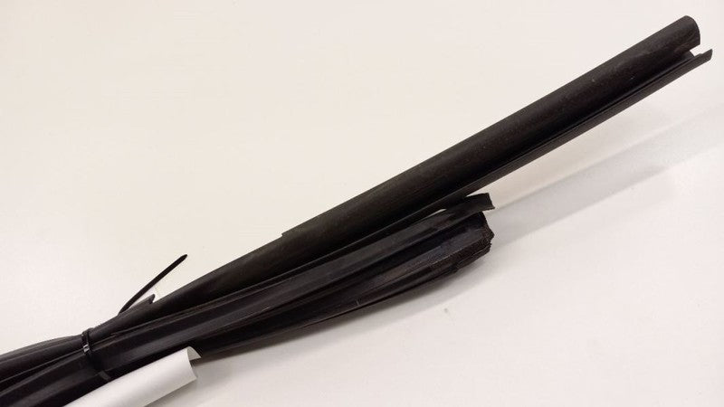 TSX Door Glass Window Seal Rubber Gasket Left Rear Back 2004 2005 2006