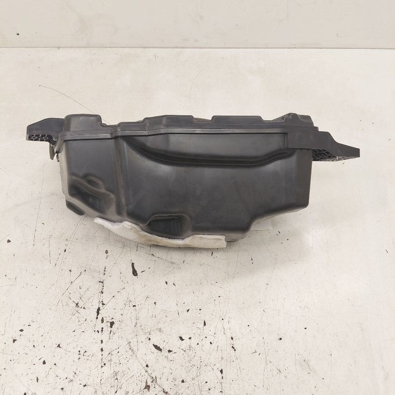 Hyundai Santa Fe Subwoofer Sub Woofer Speaker  2019 2020