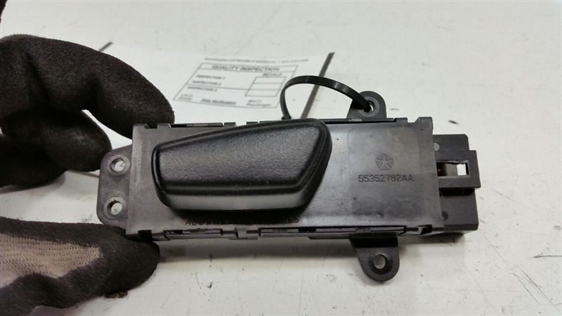 Jeep Liberty Seat Switch Right Passenger Side Power Seat Control OEM 2004 2005