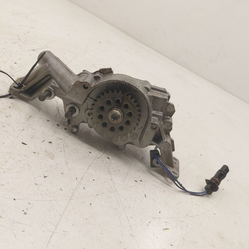 Jeep Cherokee Engine Oil Pump  3.2 2019 2020 2021