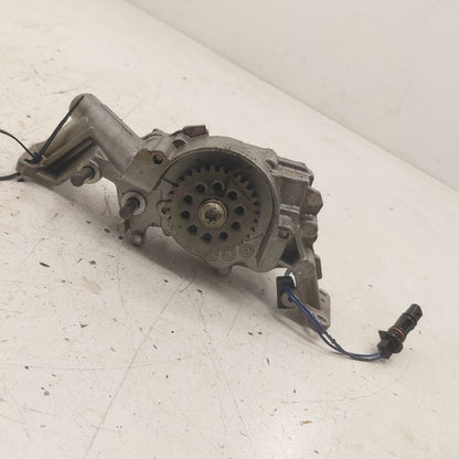 Jeep Cherokee Engine Oil Pump  3.2 2019 2020 2021