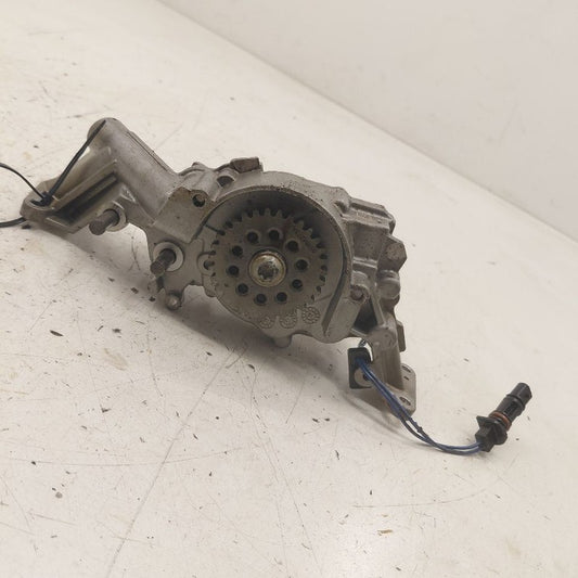 Jeep Cherokee Engine Oil Pump  3.2 2019 2020 2021