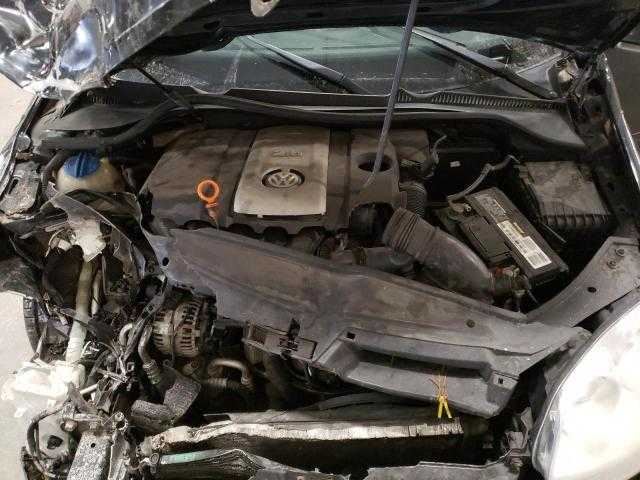 07K906031C Fuel Injection Parts Fuel Injector 2.5L Fits 05-14 JETTA
