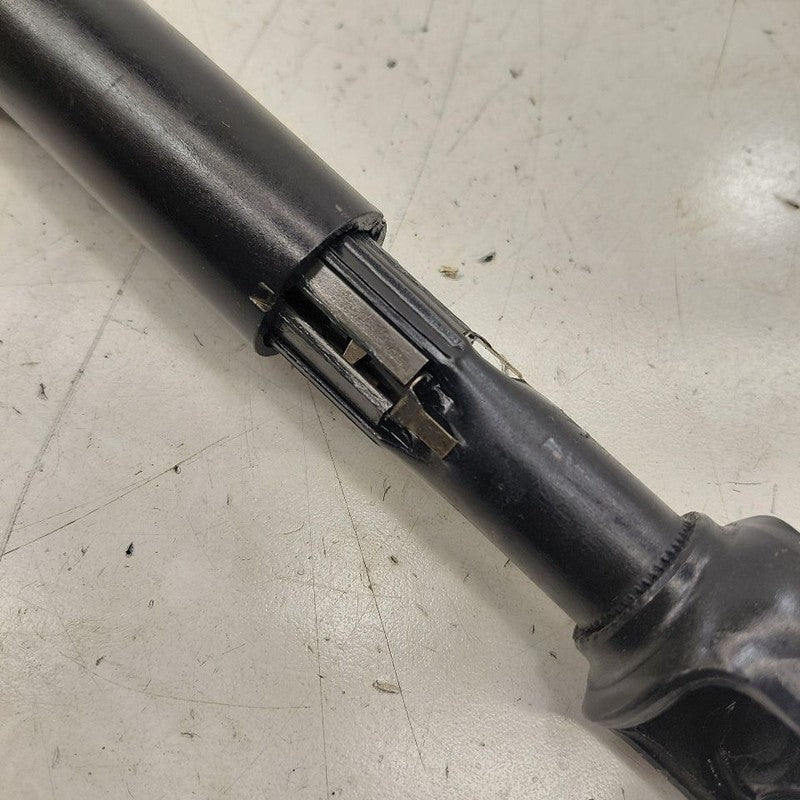Chevy Volt Lower Steering Column Shaft Knuckle U Joint  2016 2017 2018