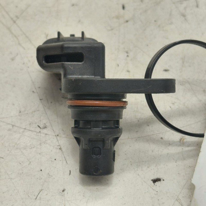Hyundai Kona Camshaft Cam Shaft Position Sensor  2.0 2021 2020 2019