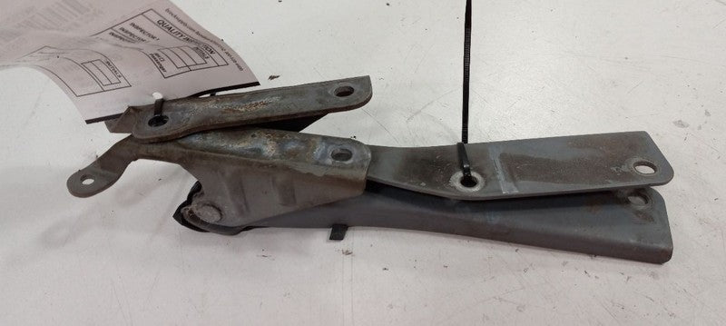 Subaru Forester Hood Hinge Set Left and Right 1998 1999 2000 2001 OEM