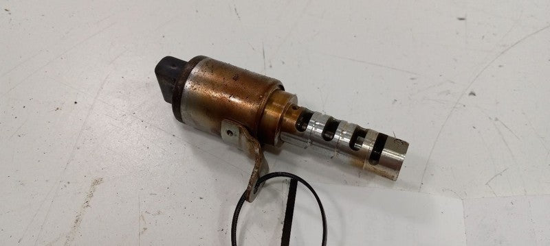 Mazda 6 Variable Timing Gear Oil Control Valve Solenoid Cylinder Head 