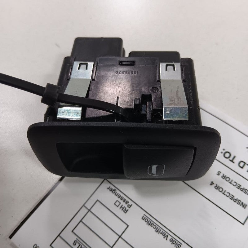 Chrysler 300 Power Window Switch Right Passenger Rear  2015 2016 2017 2018 2019