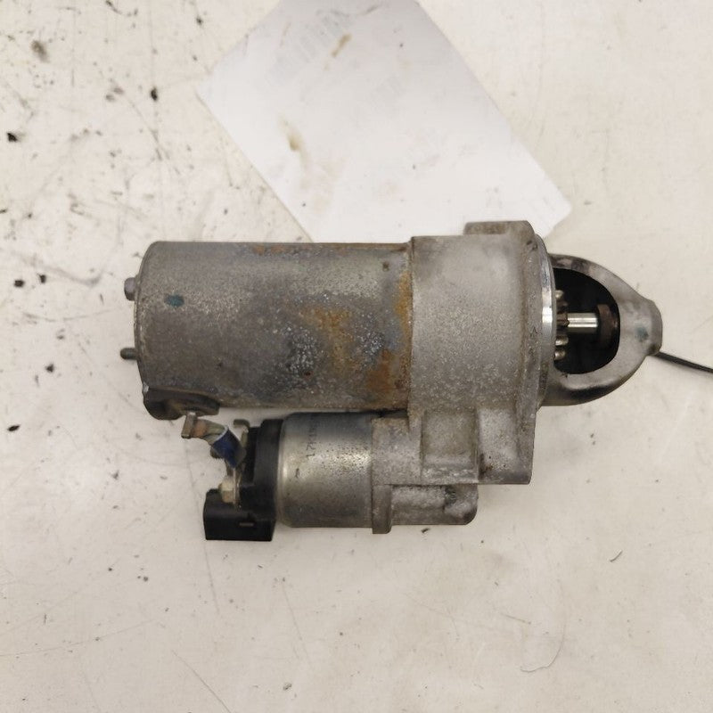 Engine Starter Motor Fits 16-21 Kia Sedona