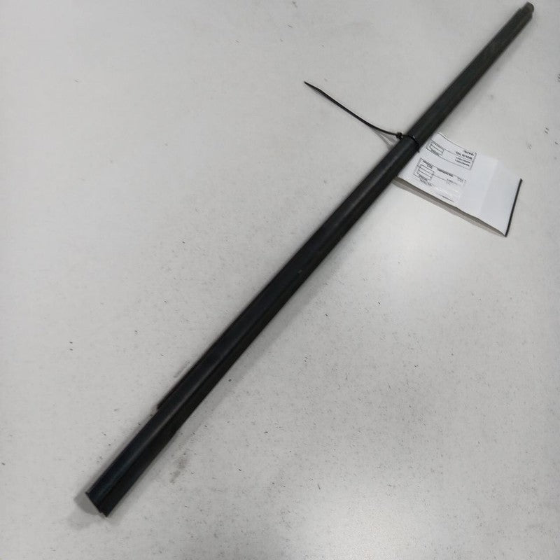 Hyundai Accent Door Glass Window Weather Strip Trim Front Left Driver 