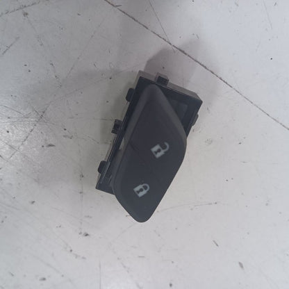 Chevy Trailblazer Power Door Lock Switch  2021 2022 2023 2024 2025