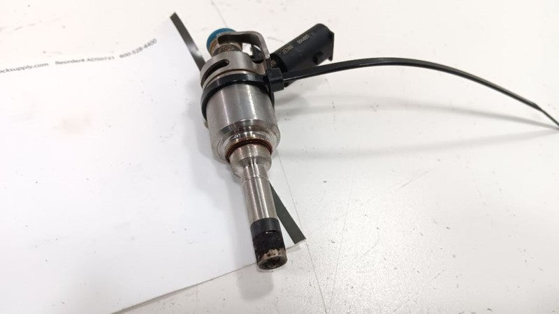 Fuel Injection Parts Fuel Injector 2.0L Hatchback Fits 14-17 ELANTRA  