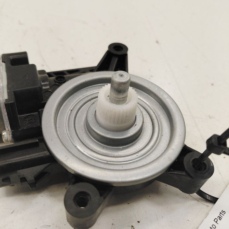 Passenger Right Rear Power Window Motor Fits 16-19 Chevy Volt OEM