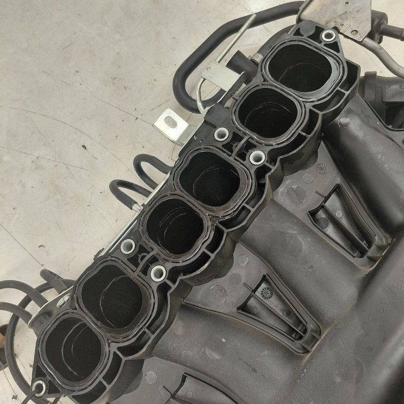Upper Air Intake Manifold 3.5L 6 Cylinder Fits 07-18 Nissan Altima