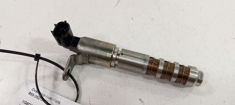 Cadillac CTS Variable Timing Gear Oil Control Valve Solenoid Cylinder 