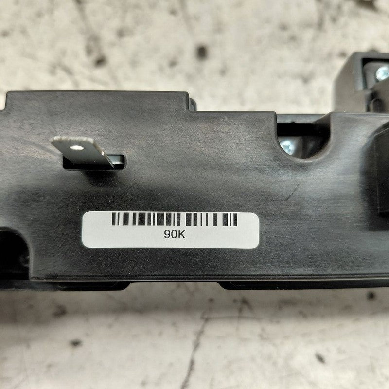 Audio Equipment Radio Control Panel ID 96540D9900WK 20-22 Kia Sportage