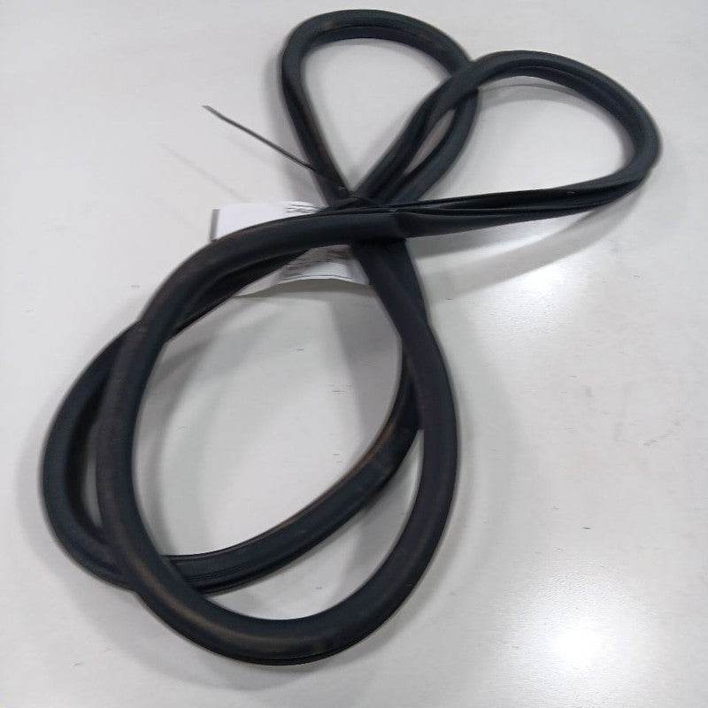 Jeep Compass On Body Door Jamb Seal Gasket Front Left Driver  2018 2019 2020 202