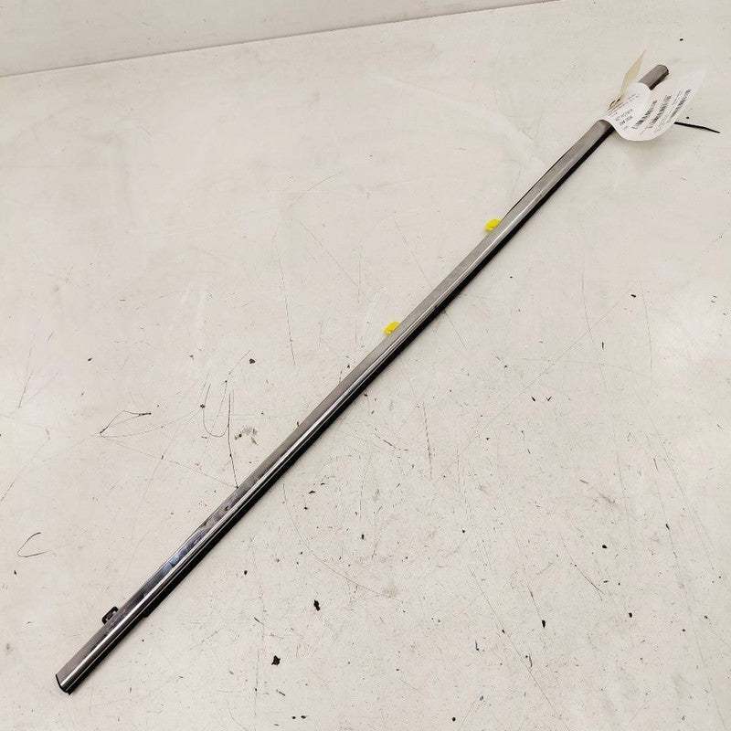 Honda CR-V Door Glass Window Weather Strip Trim Front Left Driver 2017