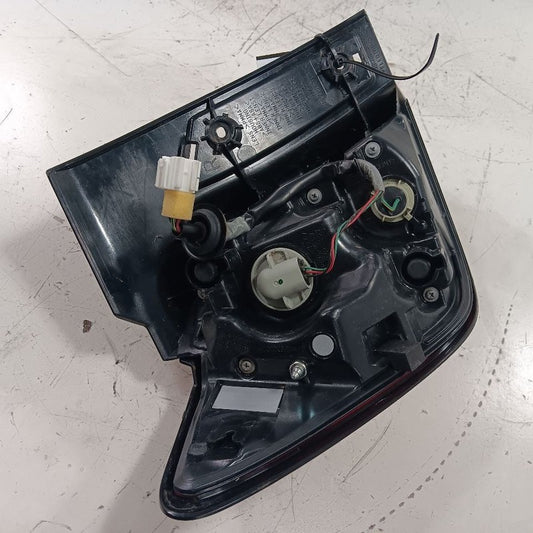 Passenger Right Tail Light Brake Lamp Quarter Panel Mntd 20 Outlander Sport