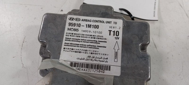 959101M100 Center Console Sedan ID 959101M100 Fits 10 FORTE