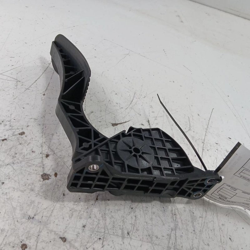 Ford Taurus Gas Pedal  2019 2018 2017 2016 2015 2014 2013