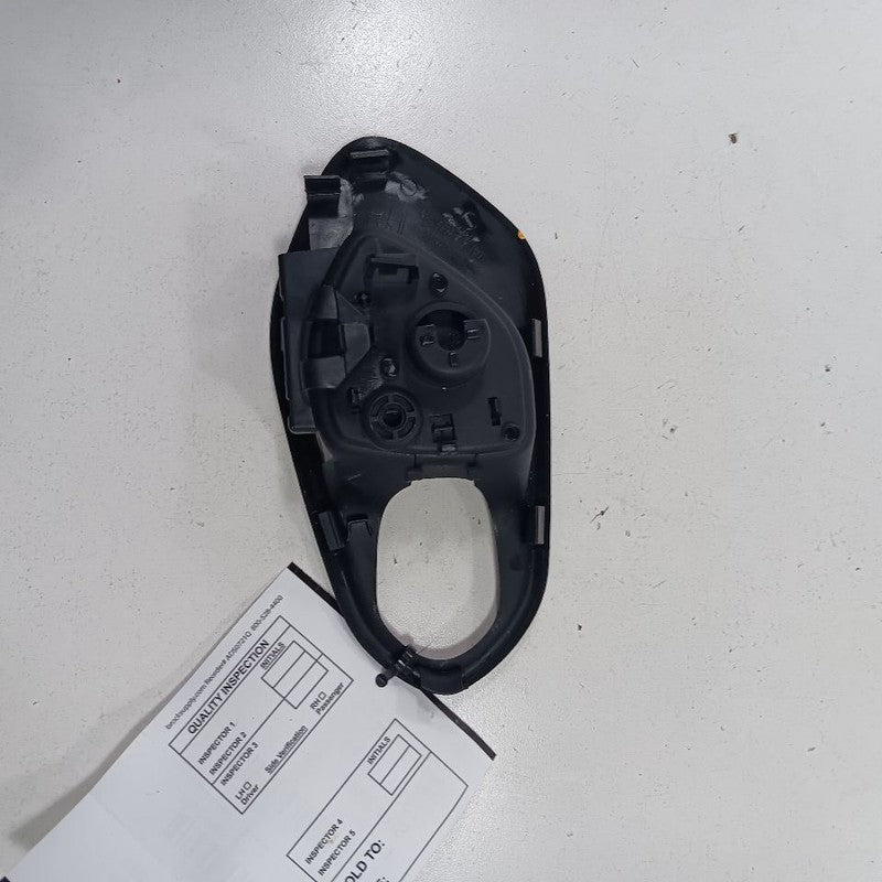 Jeep Cherokee Interior Door Handle Bezel Surround Trip Right Passenger