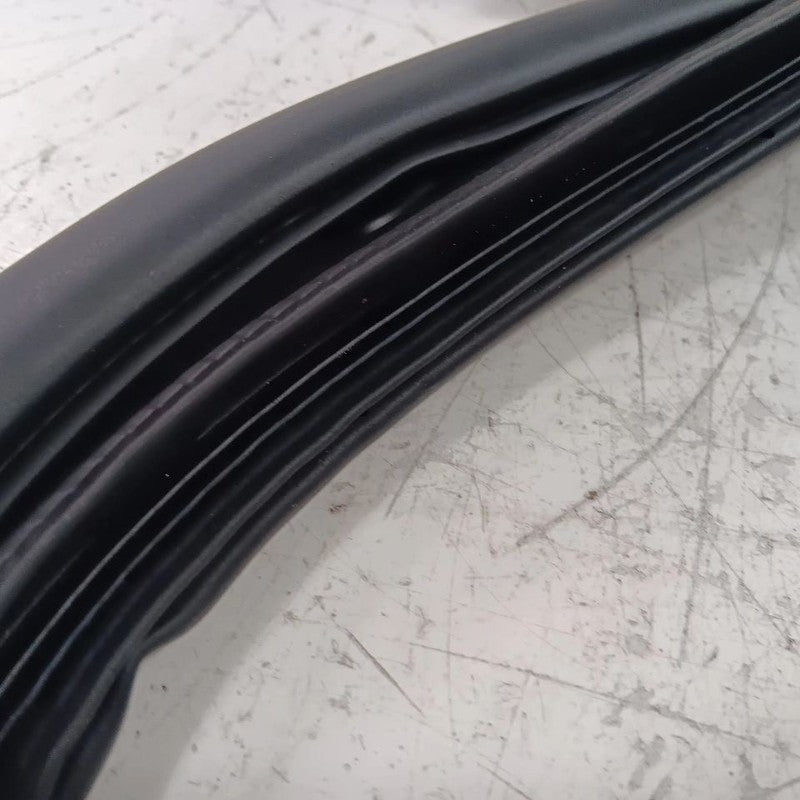 Jeep Compass On Body Door Jamb Seal Front Right Passenger  2018 2019 2020 2021 2