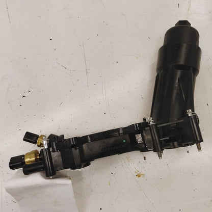 Chrysler 300 Engine Oil Filter Adapter Bracket Housing Mount  2017 201