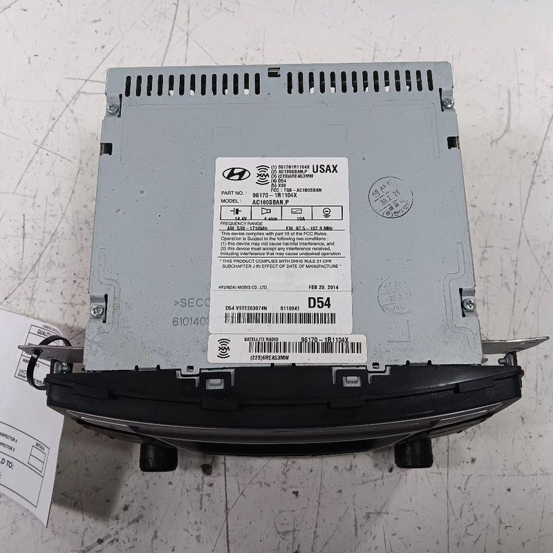 Audio Equipment Radio AM-FM-stereo-CD-MP3 US Market Fits 14 ACCENT