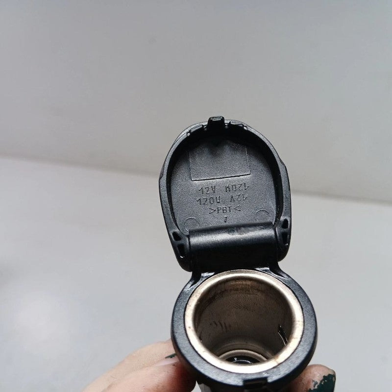 Nissan Rogue 12V Volt Port 2014 2015 2016 2017 2018 2019 2020