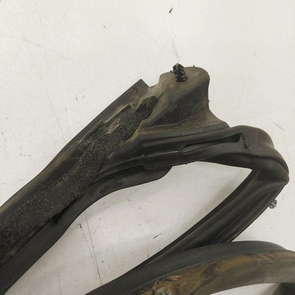 Chrysler 300 On Door Seal Rubber Right Passenger Front  2017 2018 2019