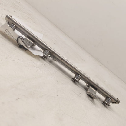 2018 Fiat 500 X 2.4 Model Fuel Rail Injection Injector Mount Bar