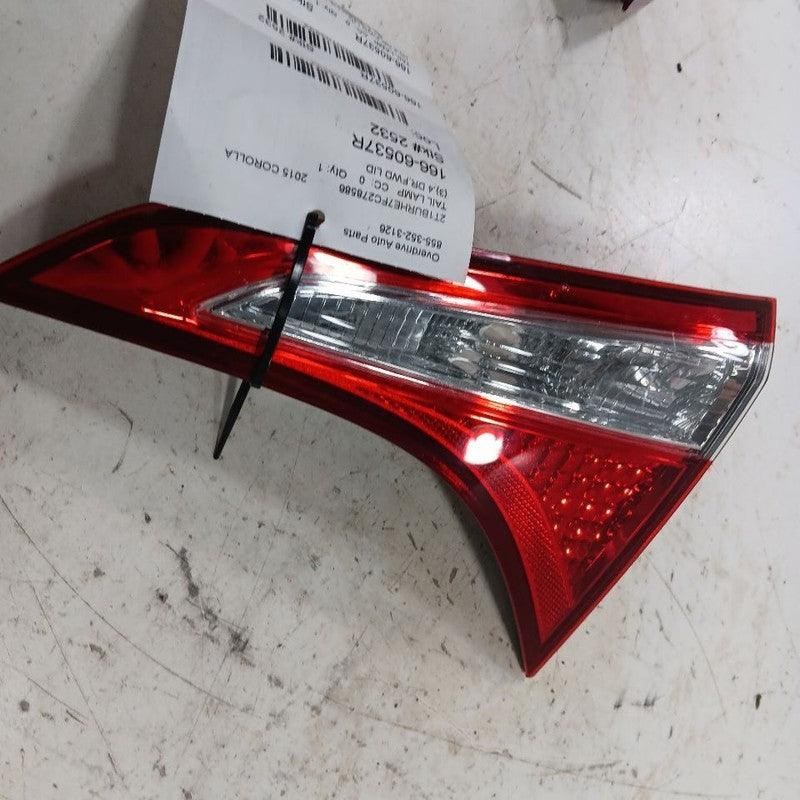 Passenger Right Tail Light Brake Lamp Decklid Mounted Fits 14-16 Toyota Corolla