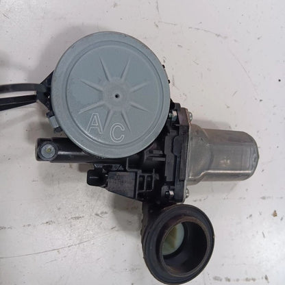 Passenger Right Rear Power Window Motor Prius C VIN B3 Fits 12-19 Priu