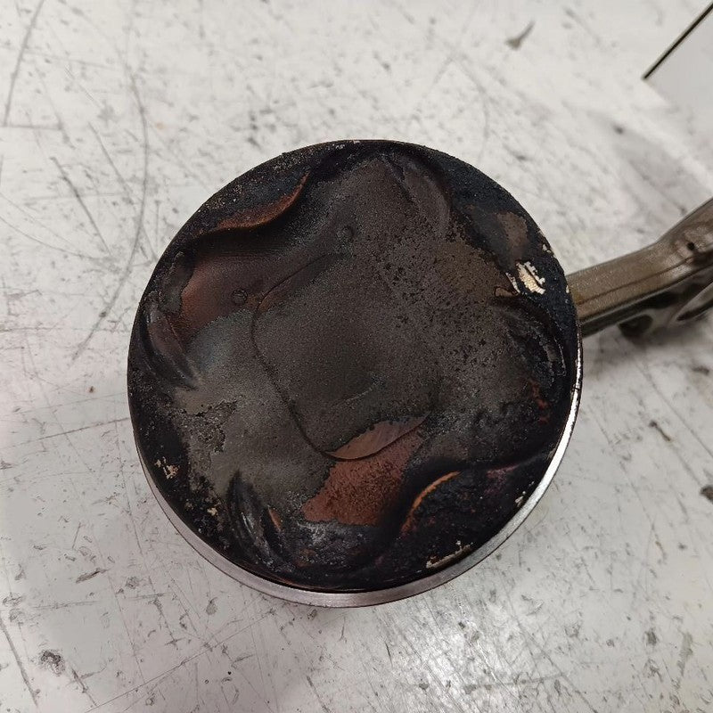 Nissan Kicks Single Piston With Connecting Rod   1.6 2021 2022 2023 2024