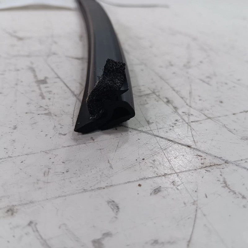 Hyundai Accent Left Rear Weather Strip Interior  2012 2013 2014 2015 2