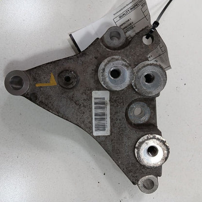 Jeep Renegade Engine Motor Mount Bracket Left Driver  2017 2018 2019 2020