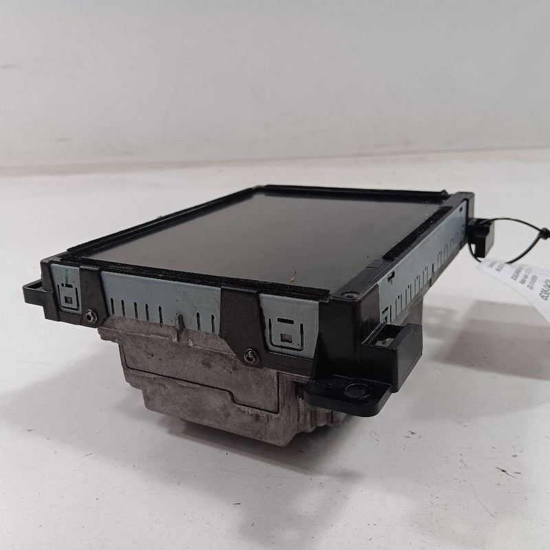 68258397AD Chrysler 300 Audio Equipment Radio Display And Receiver 8.4" Touch Screen 16 