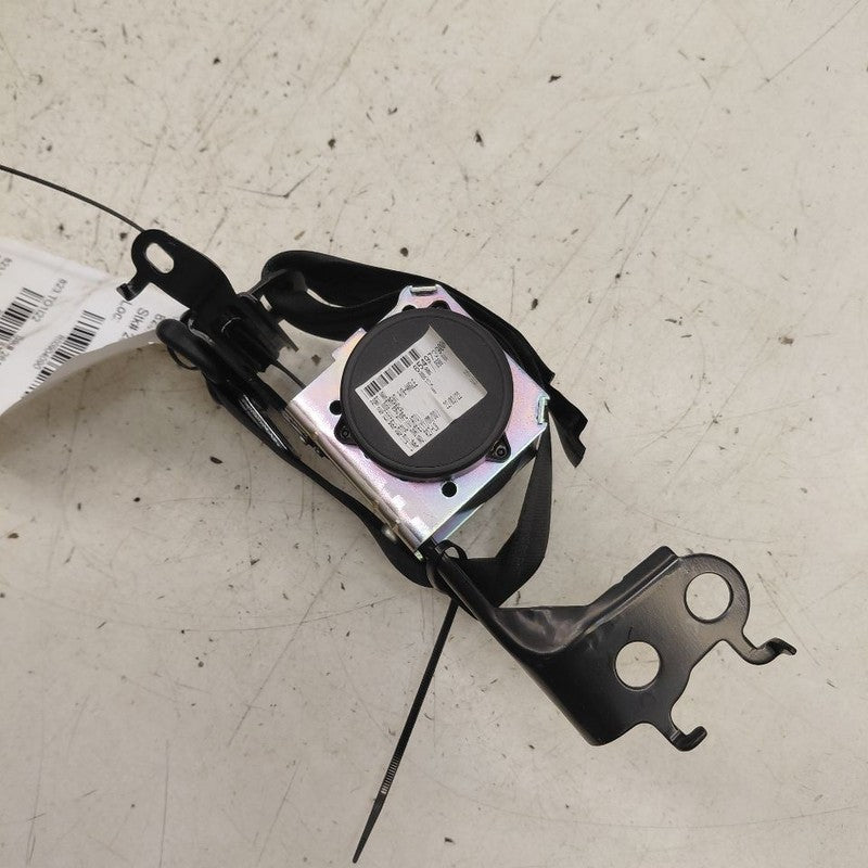 Toyota Prius Seat Belt Strap Retractor Right Passenger Rear Back  2022